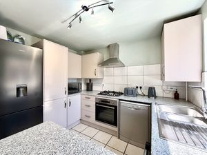 Dining Kitchen- click for photo gallery